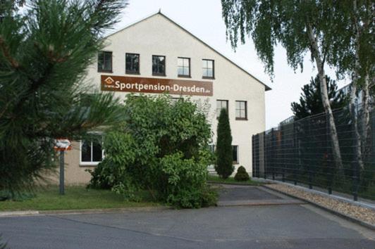 Sportpension Drezno Zewnętrze zdjęcie